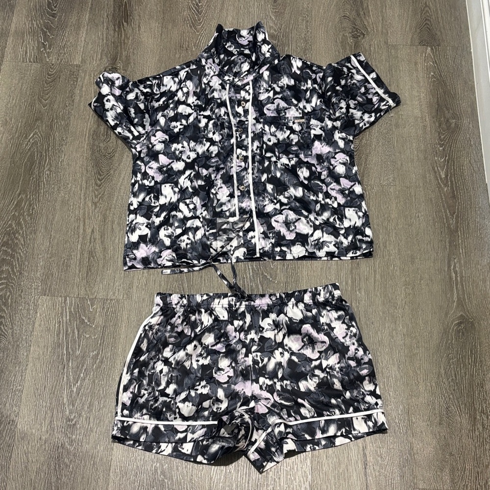Jason Wu Black and White Floral Pajama Set
